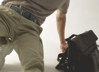 ¿Cómo elegir una mochila de viaje para hombre?