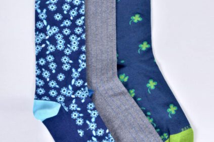 Sandalias con calcetines: ¿Cómo llevar el atrevido combo que no pasa de moda?